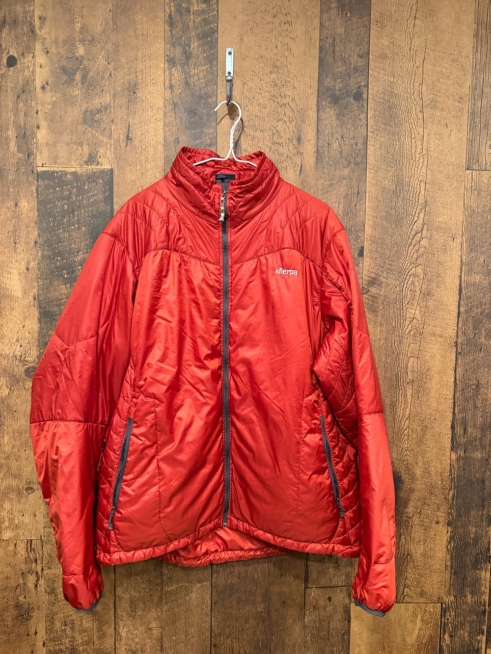 Sherpa Adventure Gear puffer jacket XXL EUC